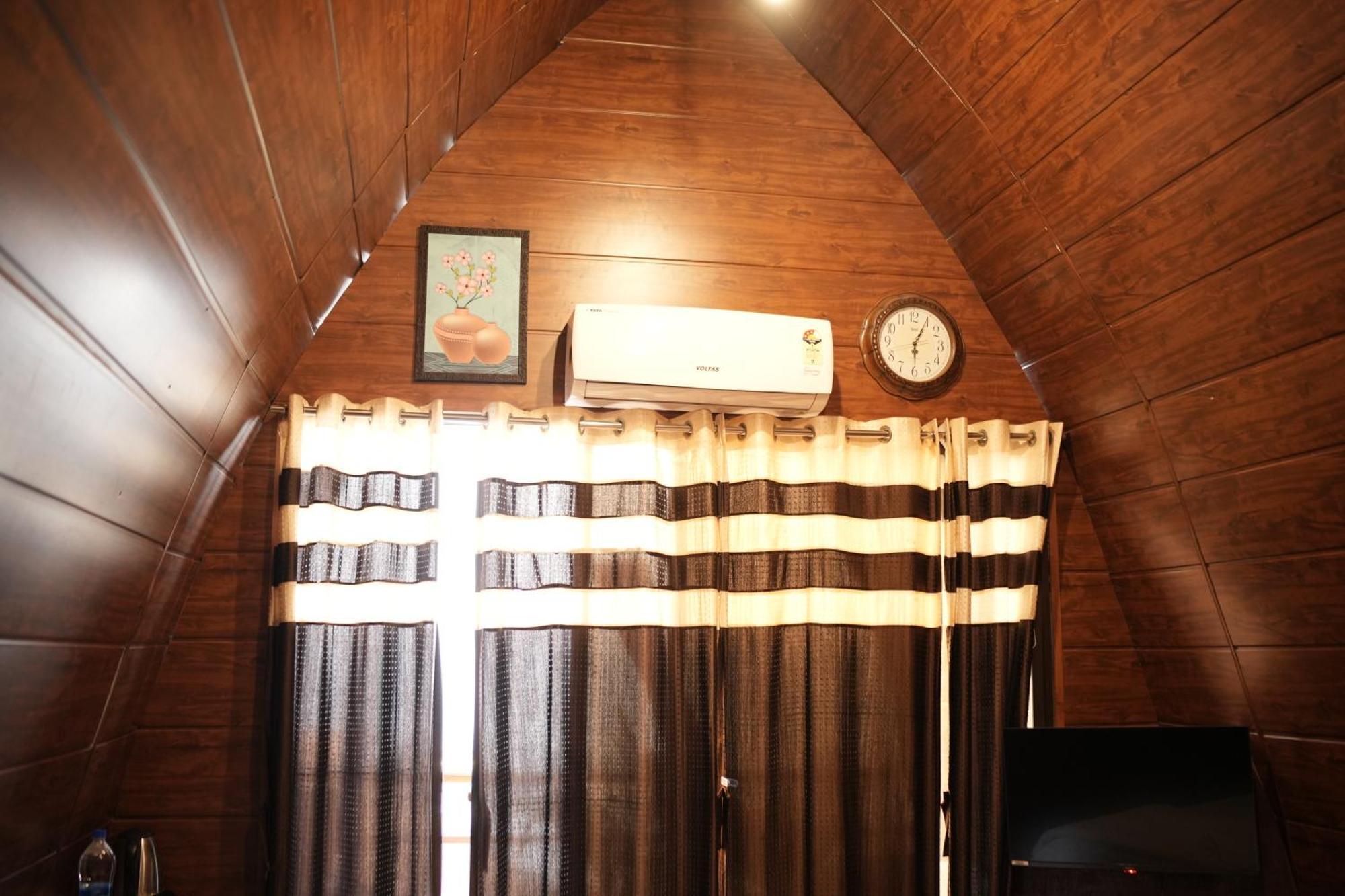 Samadhan Resort And Boating Pune Extérieur photo